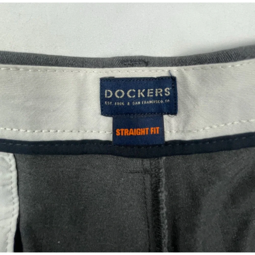 Dockers Easy Khaki Mens 42x30 Straight Fit Stretch Charcoal Gray Pants New